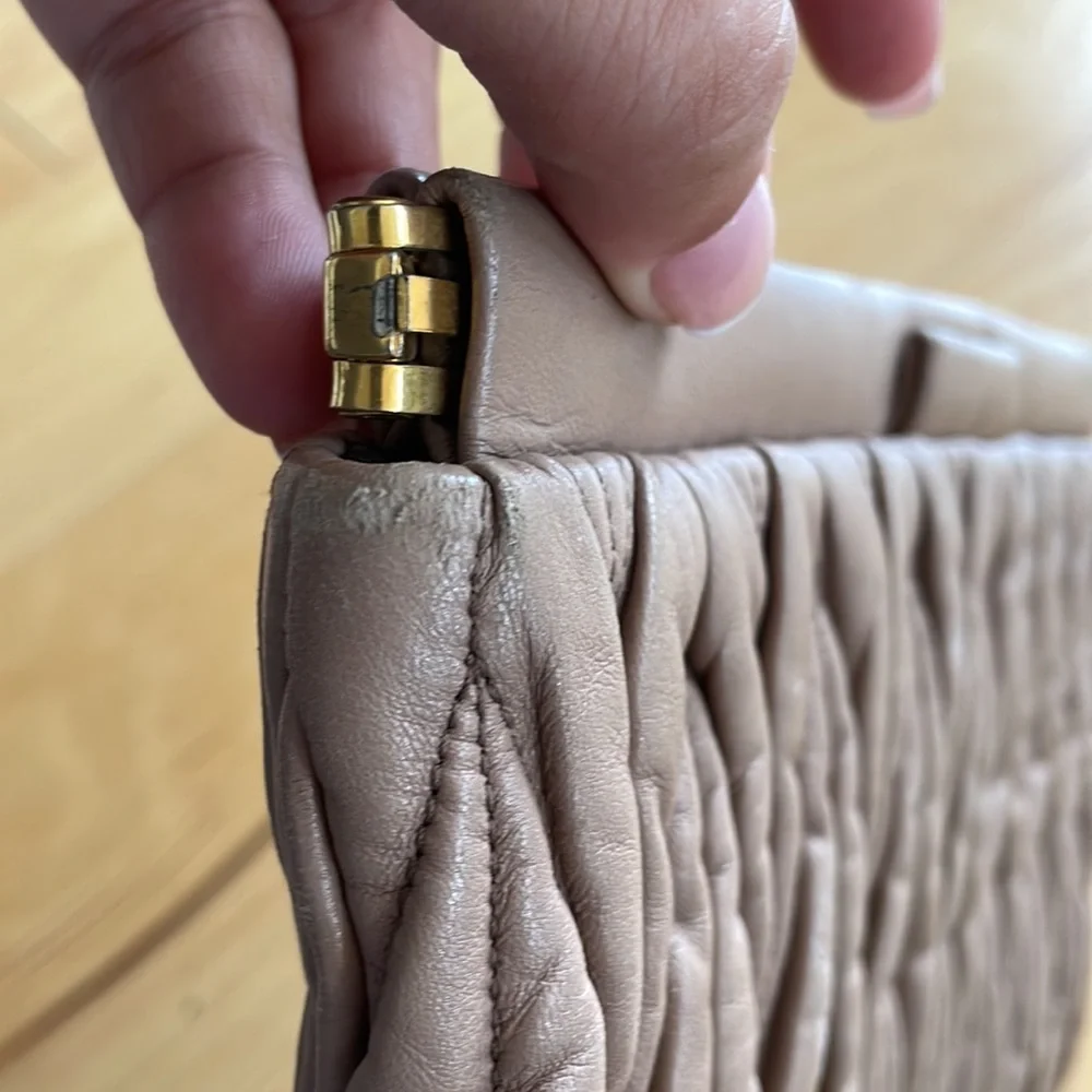 Miu Miu clutch - Picture 8 of 10
